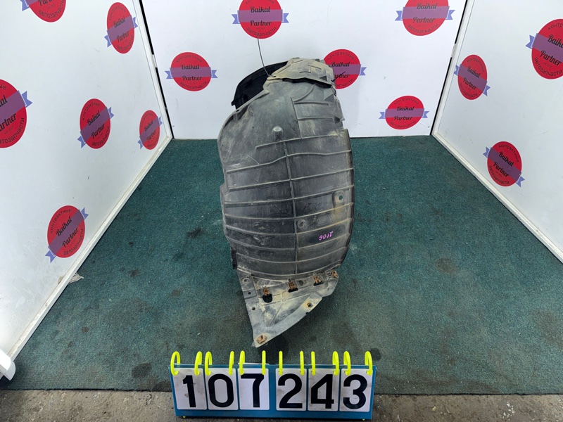 Подкрылок NISSAN SKYLINE NV36 VQ25HR 2010 передний левый (б/у)