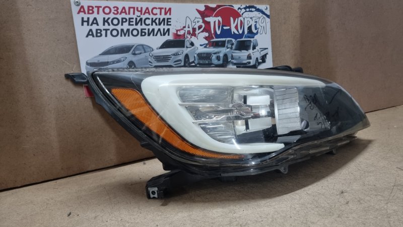 Фара Kia K7 VG 2009 передняя правая