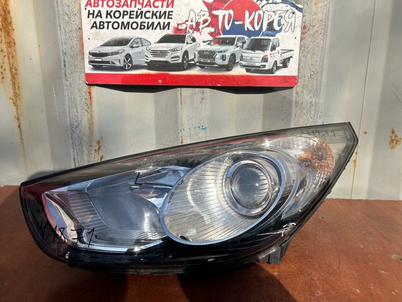 Фара Hyundai Ix35 2011 передняя левая