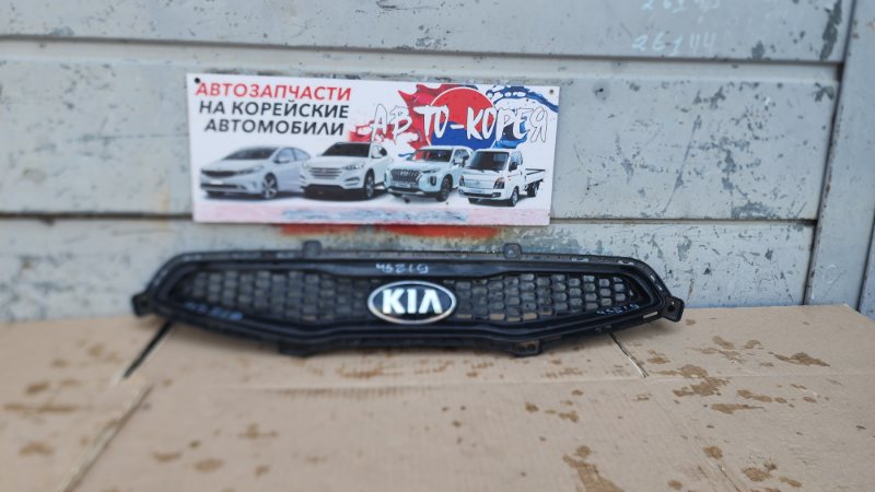 Решетка радиатора Kia Picanto 2011 передняя