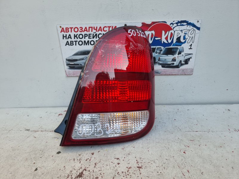 Стоп-сигнал Kia Carens 1999 задний правый