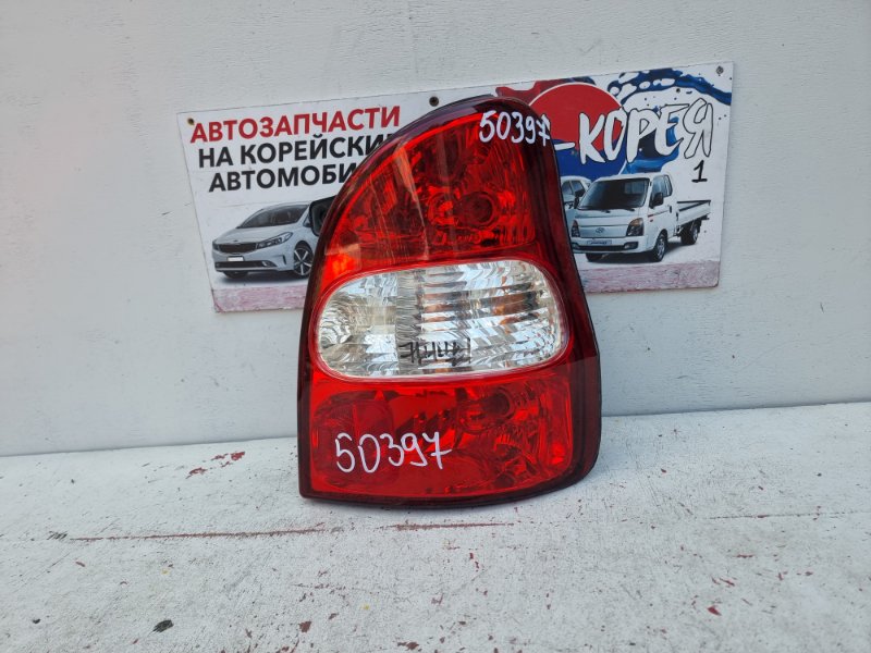 Стоп-сигнал Kia Carnival 1998 задний правый