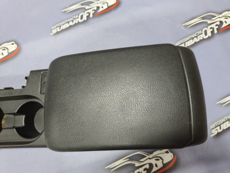 Подлокотник Impreza 2009 GH8 EJ20X Подлокотник Impreza 2009 GH8 EJ20X