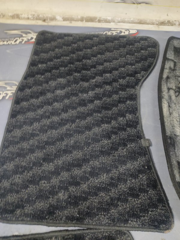 Коврик Subaru Forester SG5 EJ205 Коврик Subaru Forester SG5 EJ205