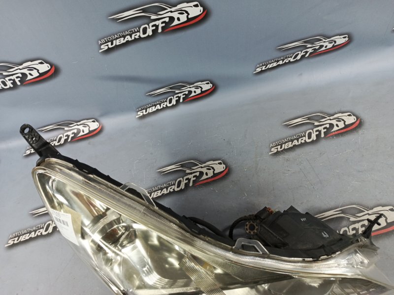Фара передняя правая Subaru Outback BRM FB25A Фара передняя правая Subaru Outback BRM FB25A