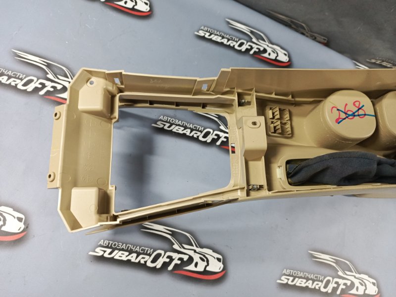 Подлокотник Forester 2006 SG5 EJ203 Подлокотник Forester 2006 SG5 EJ203