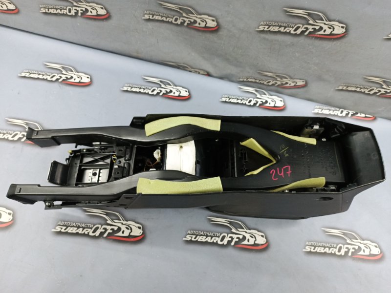 Подлокотник передний Outback 2011 BR9 EJ253