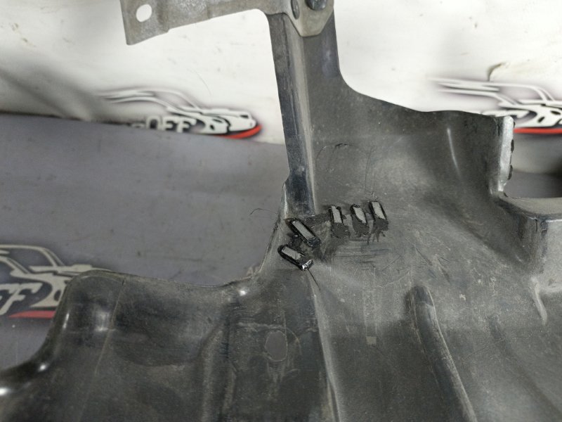 Подкрылок задний левый Legacy 2005 BL5 EJ203