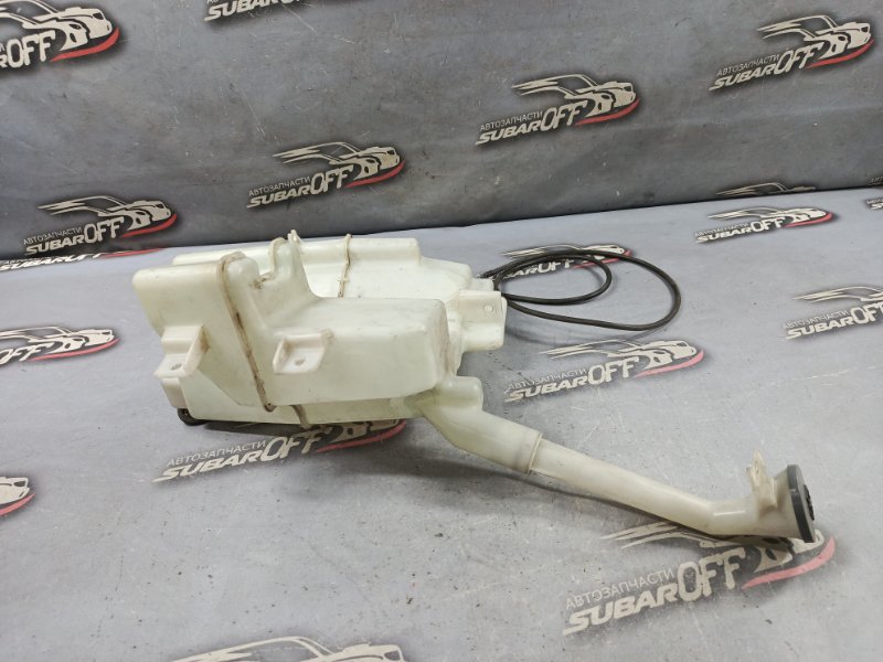 Бачок омывателя Fuga 2011 KY51 VQ37 Бачок омывателя Fuga 2011 KY51 VQ37