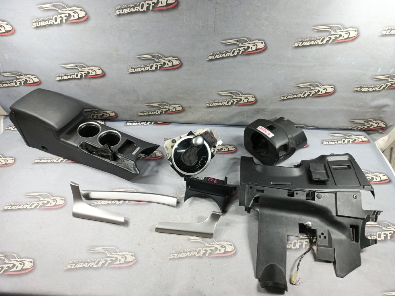 Запчасть подлокотник Subaru Legacy 2006 BL5 EJ20X 92114AG120JC контрактная Подлокотник Subaru Legacy 2006 BL5 EJ20X 92114AG120JC контрактная