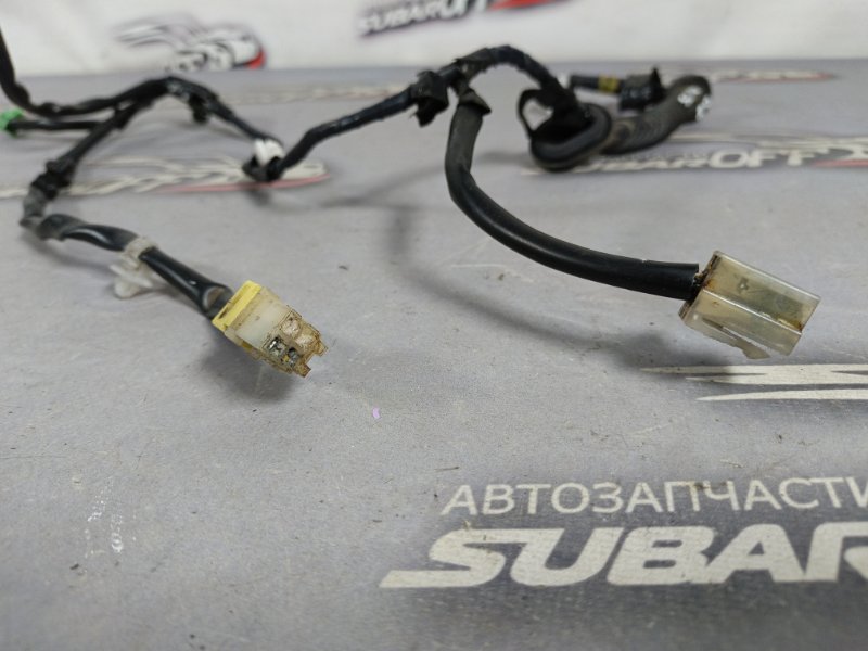 Проводка двери задняя правая Subaru Forester SG5 EJ205