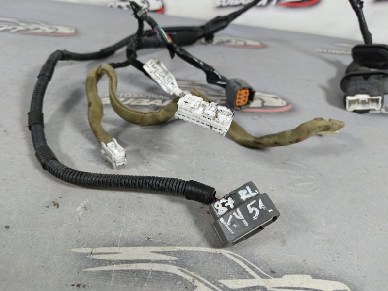 Проводка двери задняя левая Nissan Fuga KY51 VQ37