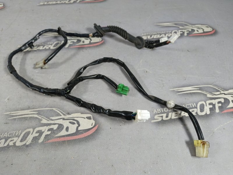Проводка двери задняя левая Subaru Forester 2003 SG5 EJ202 81822SA000 контрактная