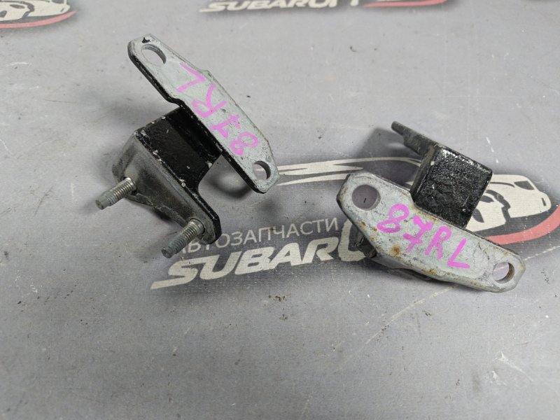 Петля двери задняя левая Fuga 2011 KY51 VQ37