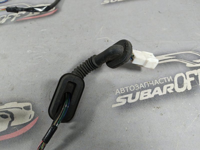 Проводка двери задняя левая Legacy 2006 BP5 EJ204 Проводка двери задняя левая Legacy 2006 BP5 EJ204
