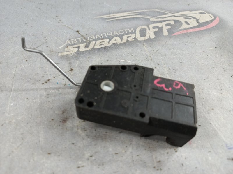 Привод заслонок отопителя Subaru Forester SG5 EJ205 Привод заслонок отопителя Subaru Forester SG5 EJ205