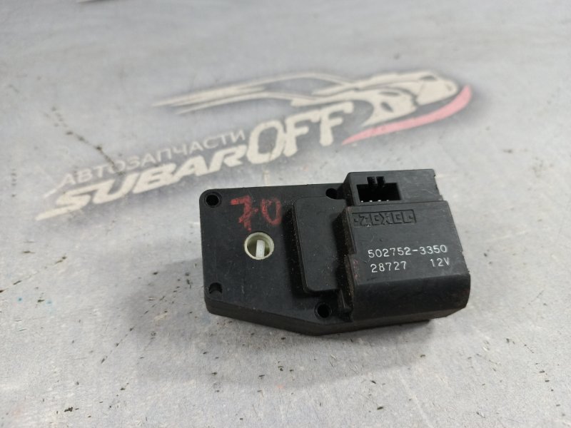 Запчасть привод заслонок отопителя Subaru Forester SG5 502752-3350 контрактная Привод заслонок отопителя Subaru Forester SG5 502752-3350 контрактная