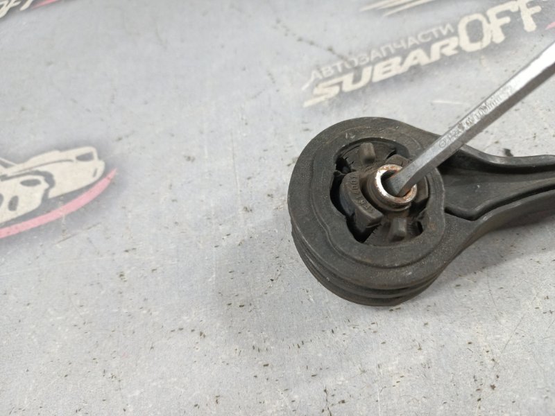 Подушка КПП Subaru Forester SG5 EJ202