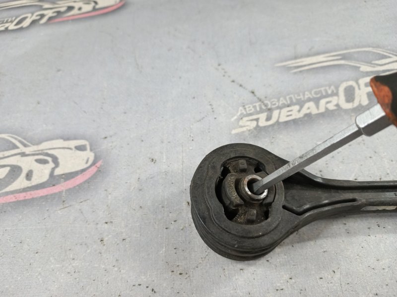 Подушка КПП Subaru Legacy BH9 EJ254 Подушка КПП Subaru Legacy BH9 EJ254