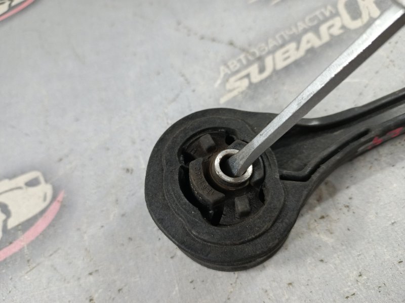 Подушка КПП Subaru Forester SG5 EJ205
