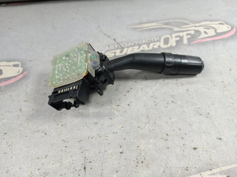 Переключатели подрулевые Subaru Forester SG5 EJ202 Переключатели подрулевые Subaru Forester SG5 EJ202