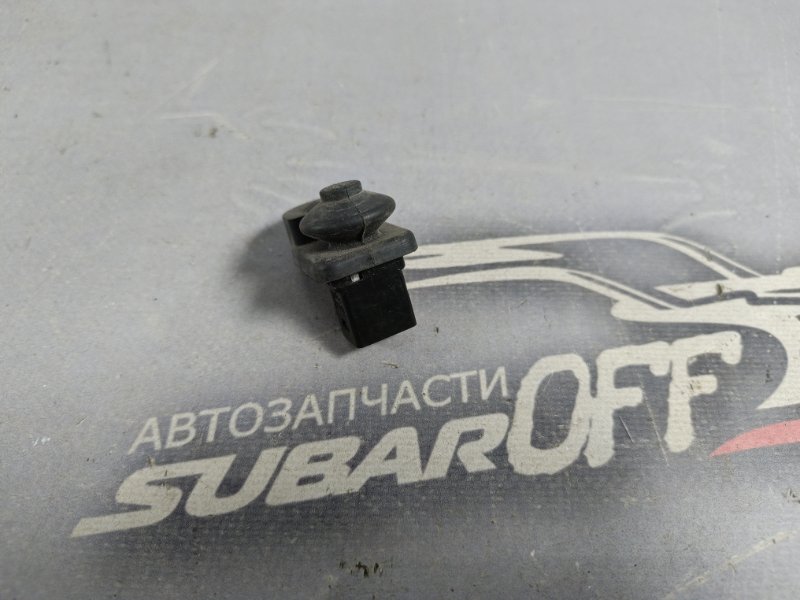 Концевой выключатель передний Subaru Impreza 2008 GH8 EJ257 83331AE001 контрактная
