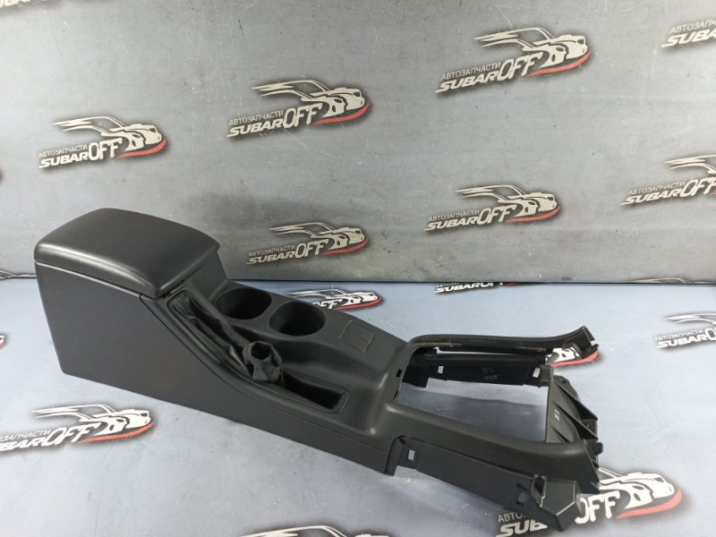 Подлокотник Subaru Impreza 2006 GG2 EJ152 92112FE000OE контрактная