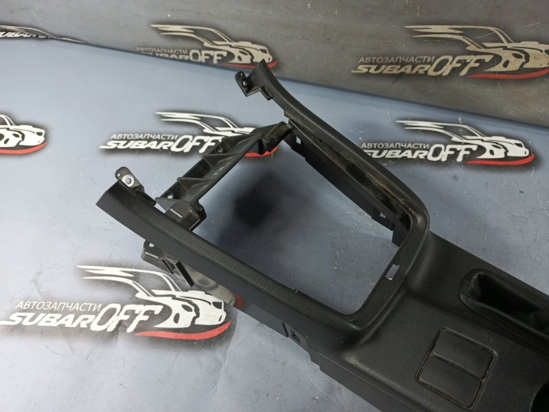Подлокотник Impreza 2006 GG2 EJ152