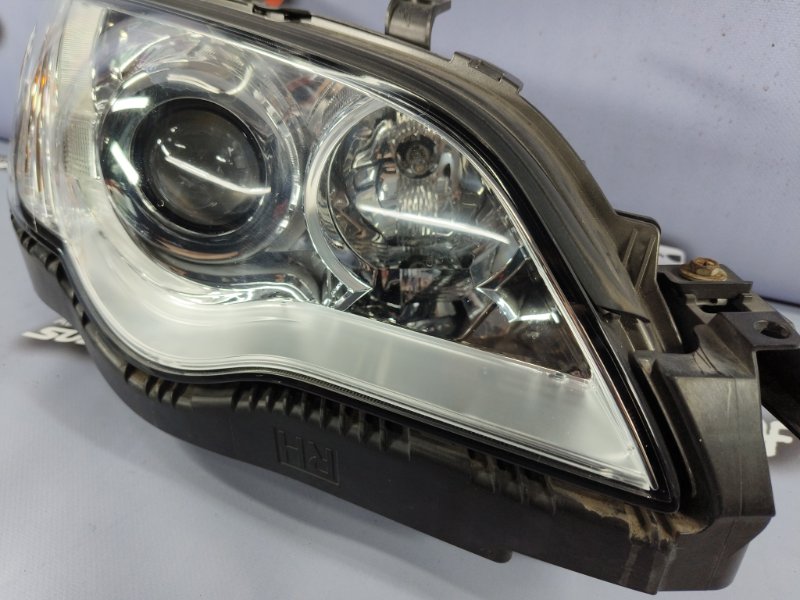 Фара передняя правая Subaru Outback BPE EZ30D Фара передняя правая Subaru Outback BPE EZ30D
