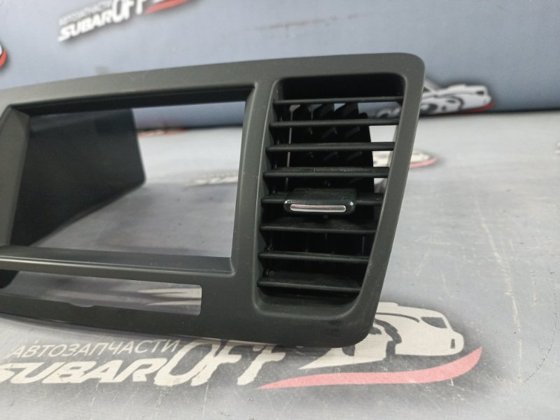 Накладка на центральную консоль Subaru Outback BPE EZ30D Накладка на центральную консоль Subaru Outback BPE EZ30D