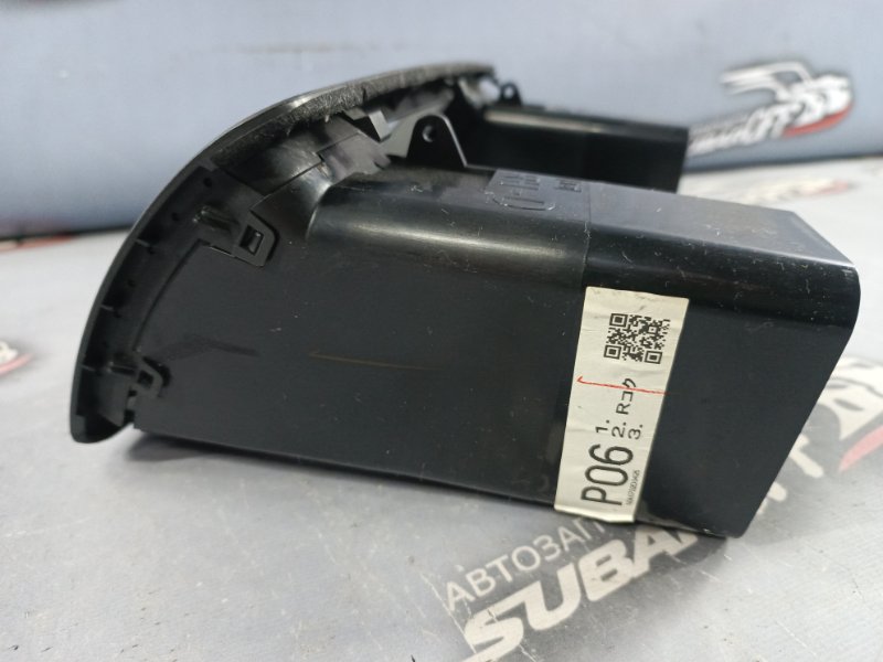 Накладка на центральную консоль Outback 2004 BPE EZ30D Накладка на центральную консоль Outback 2004 BPE EZ30D