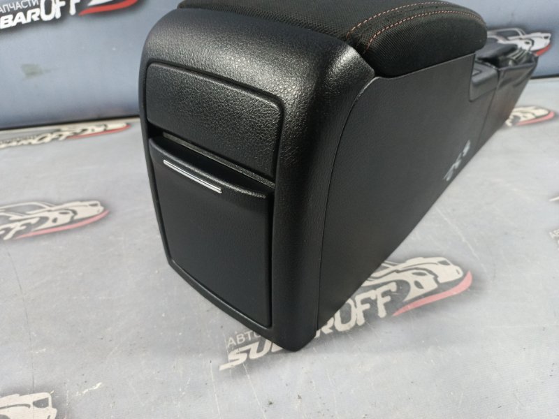 Подлокотник Impreza XV 2011 GH2 EL154 Подлокотник Impreza XV 2011 GH2 EL154
