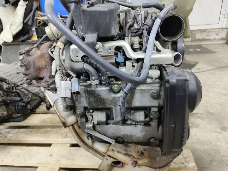 Двигатель Subaru Forester SG5 EJ205