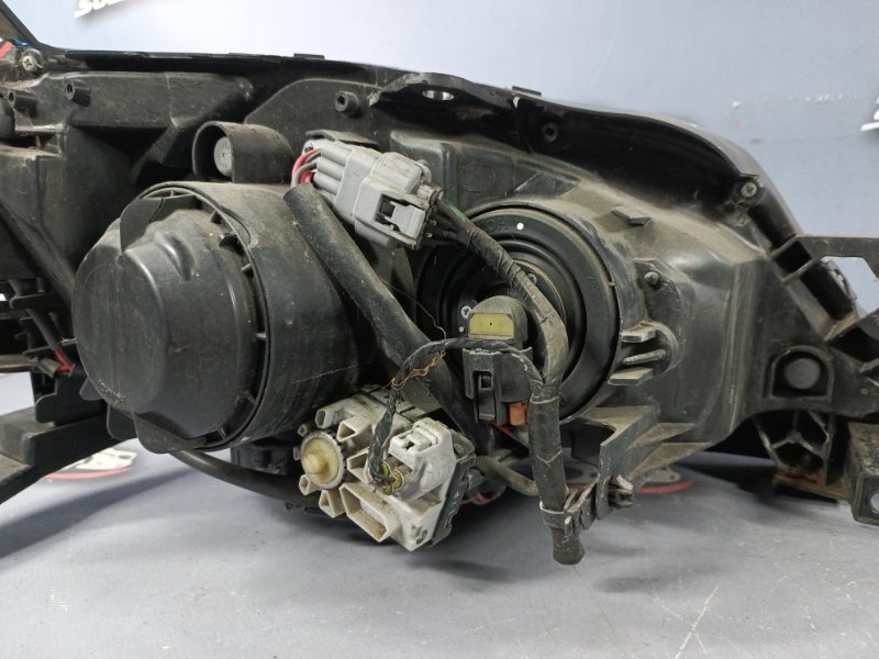 Фара передняя Impreza XV 2011 GH2 EL154