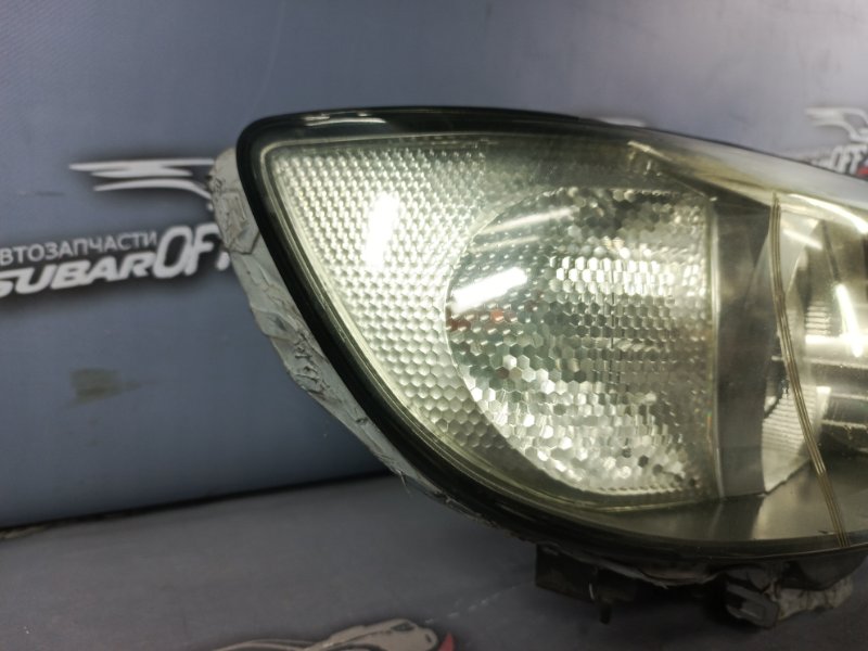 Фара передняя правая Subaru Forester SG5 EJ203 Фара передняя правая Subaru Forester SG5 EJ203