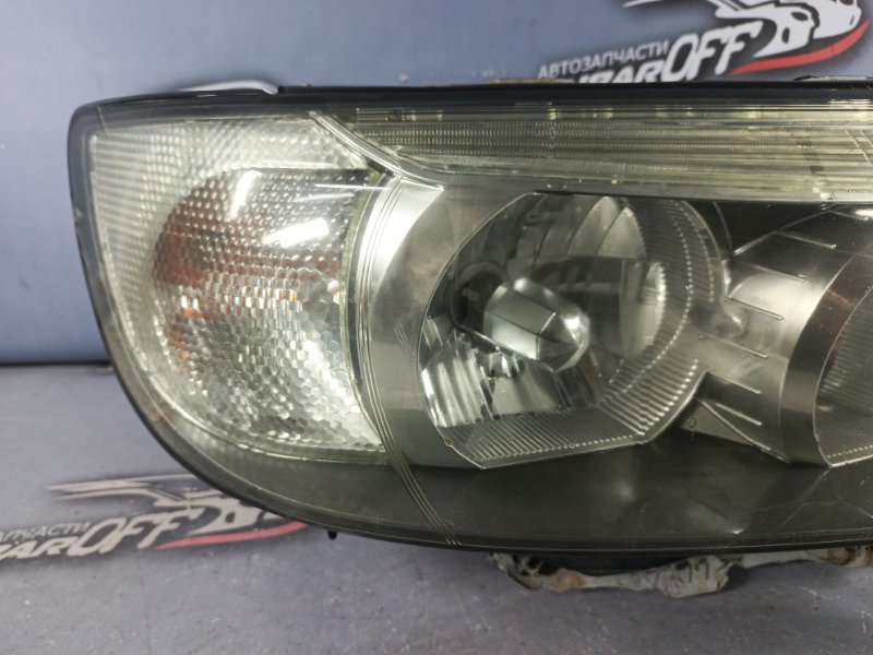 Фара передняя правая Forester 2005 SG5 EJ203 Фара передняя правая Forester 2005 SG5 EJ203