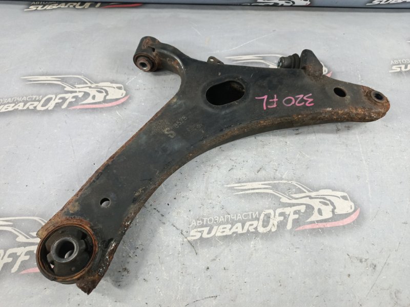 Рычаг подвески передний левый Subaru Forester 2008 SH5 EJ205 20202SC010 контрактная