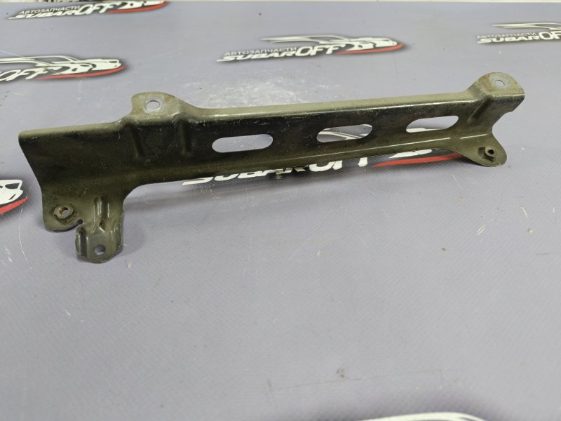 Кронштейн крыла передний правый Subaru Legacy 2004 BP5 EJ204 57160AG0009P контрактная