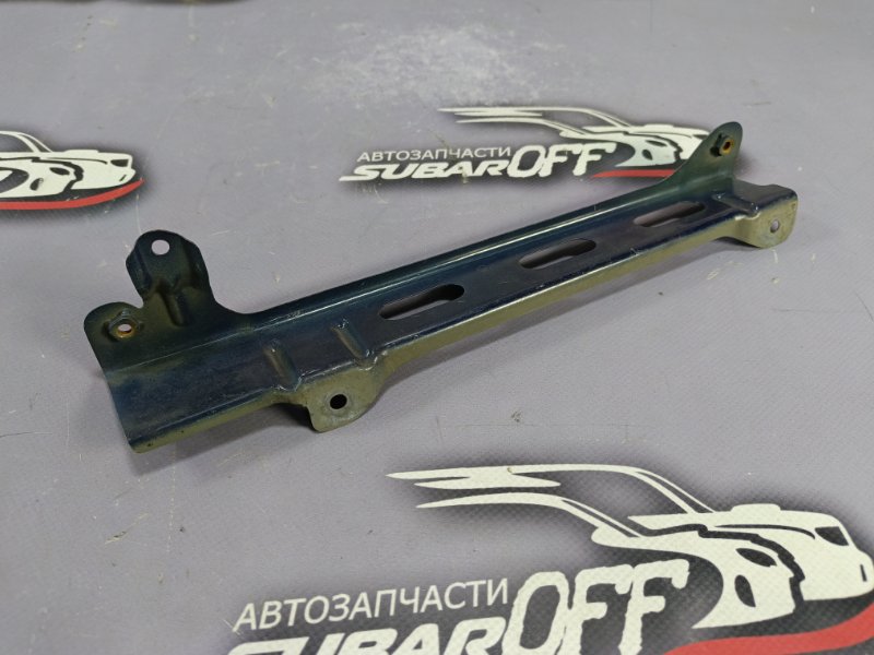 Кронштейн крыла передний левый Subaru legacy BL5 EJ204