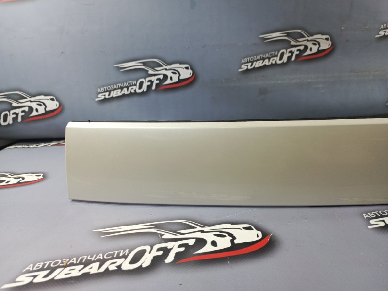 Накладка двери багажника Subaru Forester SH5 EJ204