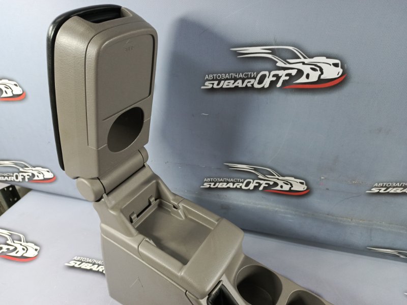 Подлокотник Forester 2005 SG5 EJ203 Подлокотник Forester 2005 SG5 EJ203