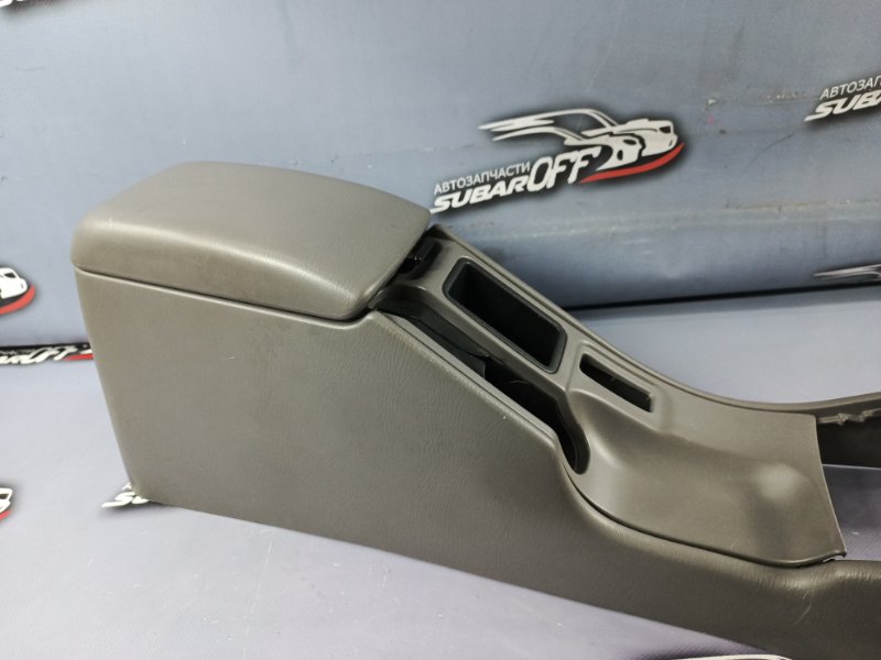 Подлокотник Subaru Forester SF5 EJ201 Подлокотник Subaru Forester SF5 EJ201