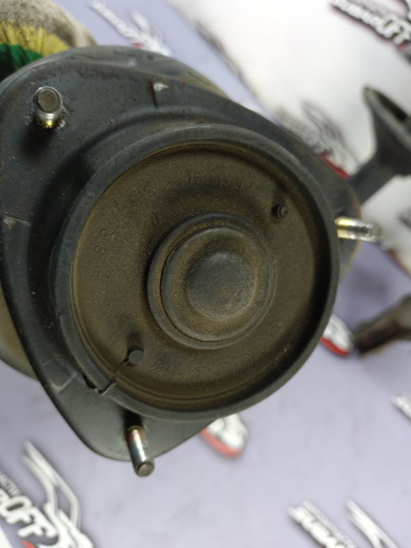 Стойка подвески Forester 2001 SF5 EJ201