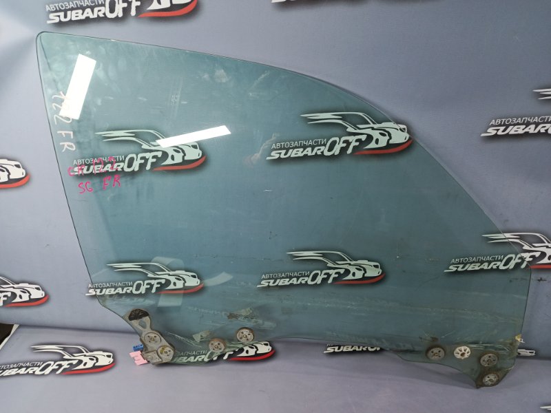 Стекло боковое переднее правое Subaru Forester 2003 SG5 EJ202 61011SA000 контрактная