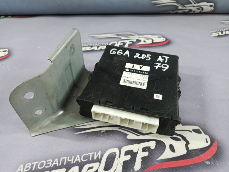 Блок управления КПП Subaru Impreza 2004 GGA EJ205 31711AJ500 контрактная
