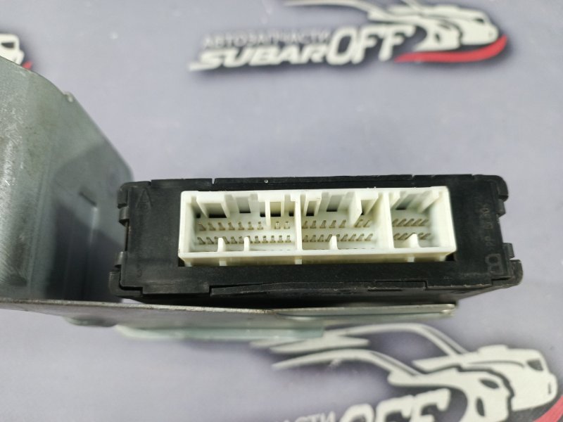 Блок управления КПП Impreza 2004 GDA EJ205