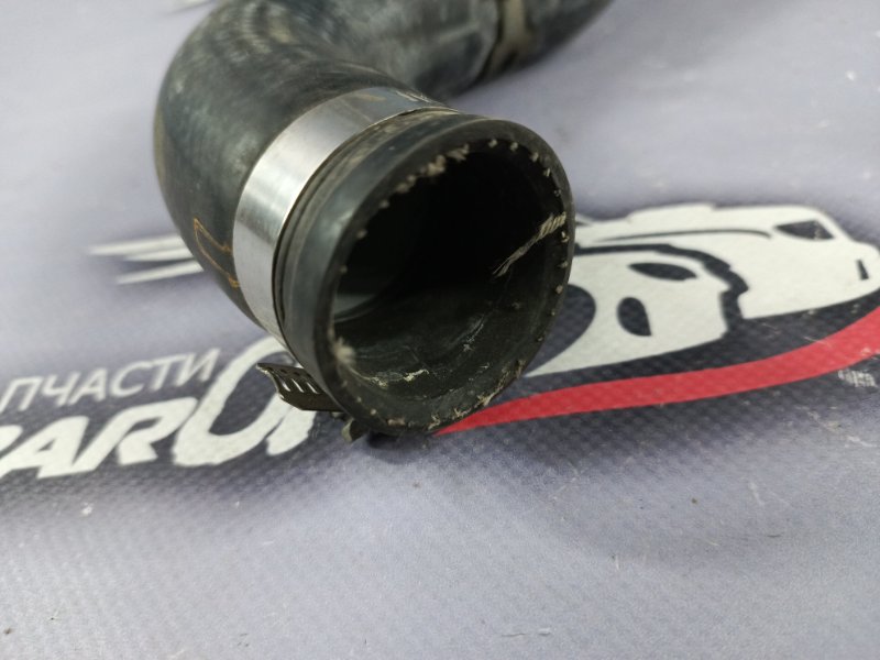 Патрубок радиатора Subaru Forester SG5 EJ203 Патрубок радиатора Subaru Forester SG5 EJ203