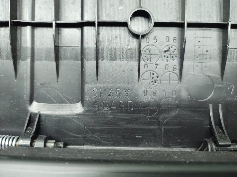 Пол багажника задний c-crosser 2008-2013 Пол багажника задний c-crosser 2008-2013