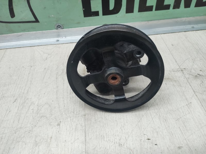 Насос гидроусилителя c-crosser 2008-2013