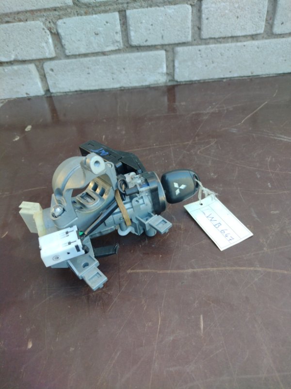 Запчасть замок зажигания mitsubishi outlander 2006-2012 XL (CW) 6370A630 контрактная Замок зажигания mitsubishi outlander 2006-2012 XL (CW) 6370A630 контрактная